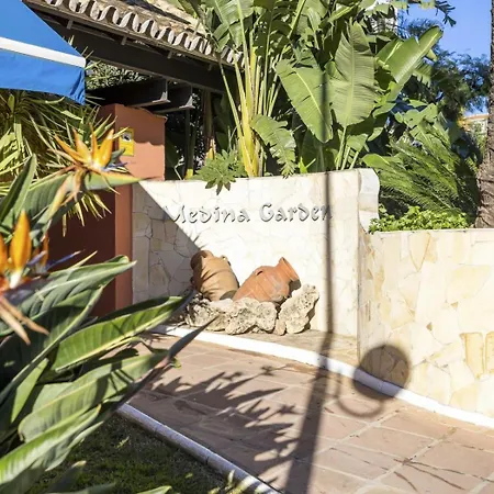 Estudio Medina Garden 232 Apartment *